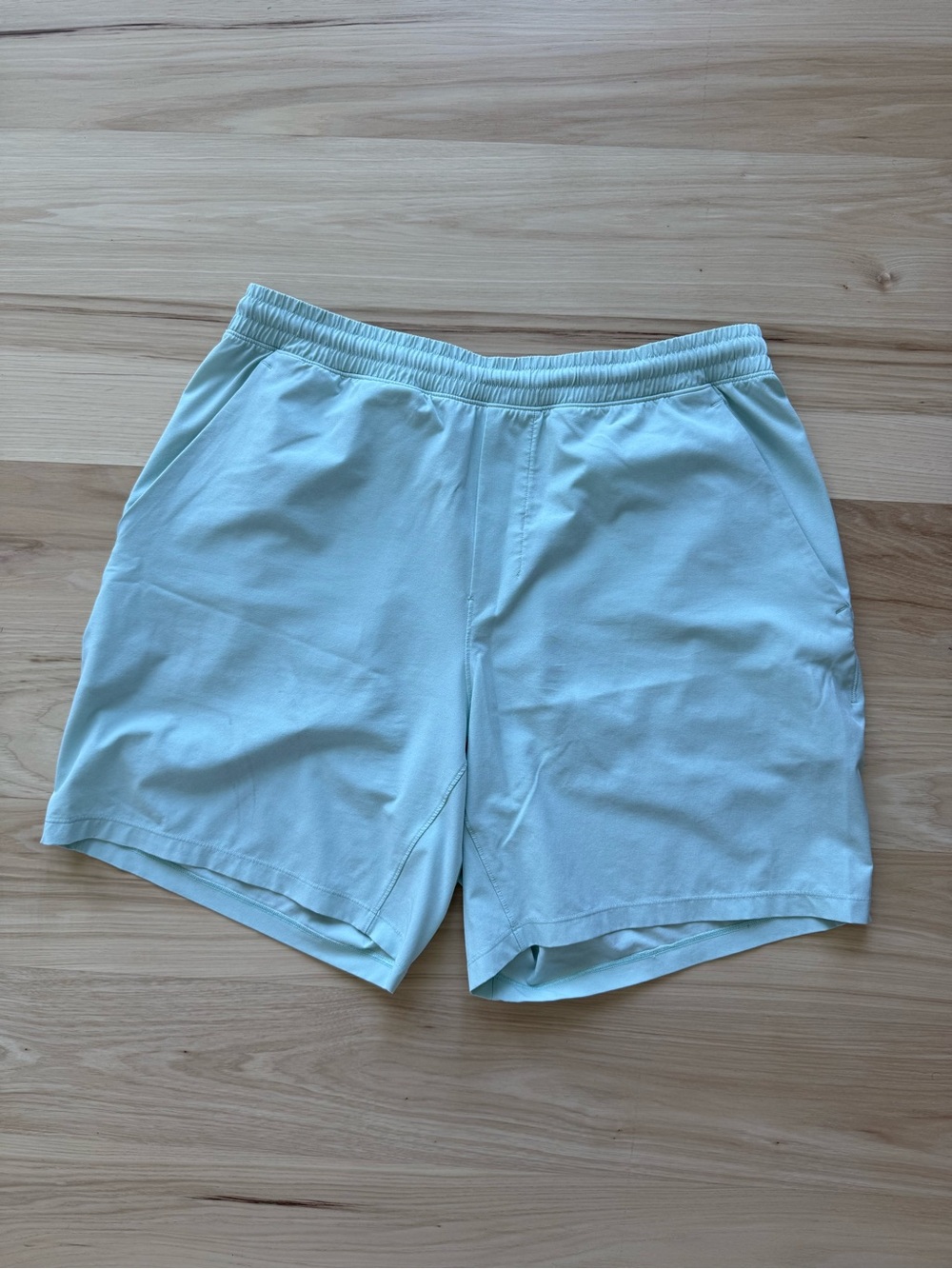 Lululemon Men’s Pace Breaker Linerless Short 7”